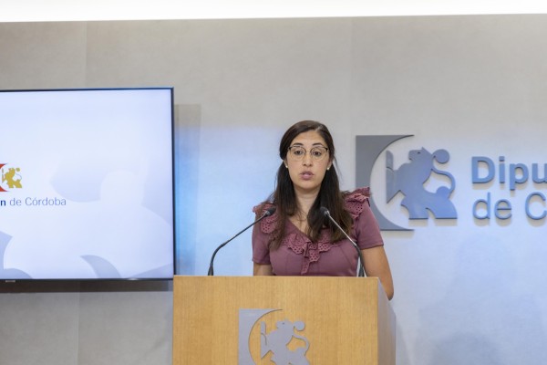 La delegada de Hacienda y Fondos Europeos de la Diputación de Córdoba